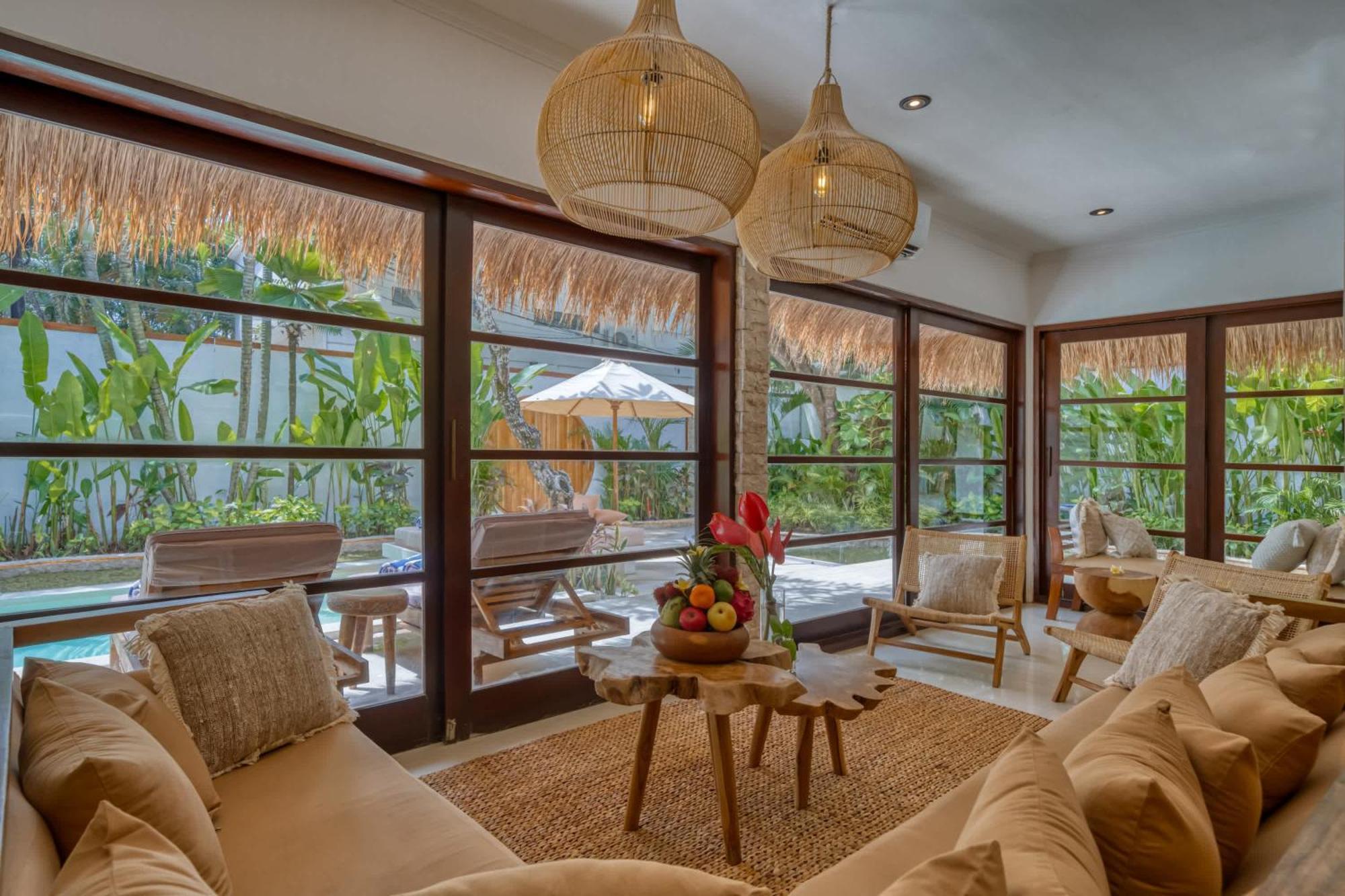 Aurora - Private 6 Bdr In Seminyak, Prime Location, Pool & Garden Villa
