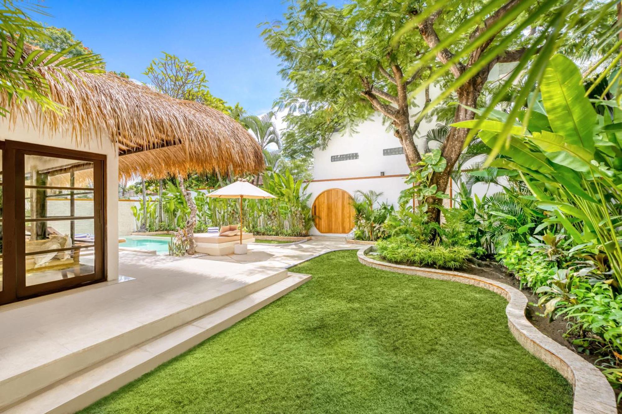 Aurora - Private 6 Bdr In Seminyak, Prime Location, Pool & Garden Seminyak (Bali)